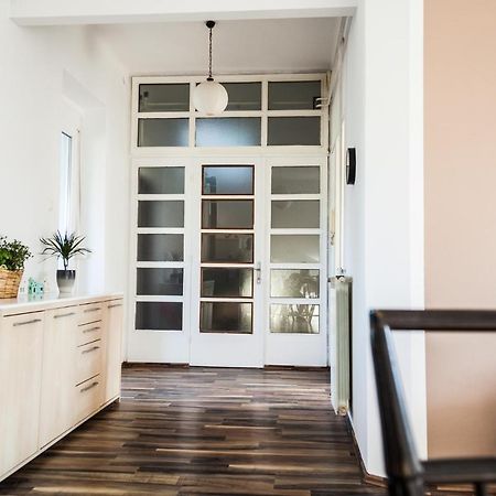 Apartma Premrlova Lägenhet Izola Exteriör bild