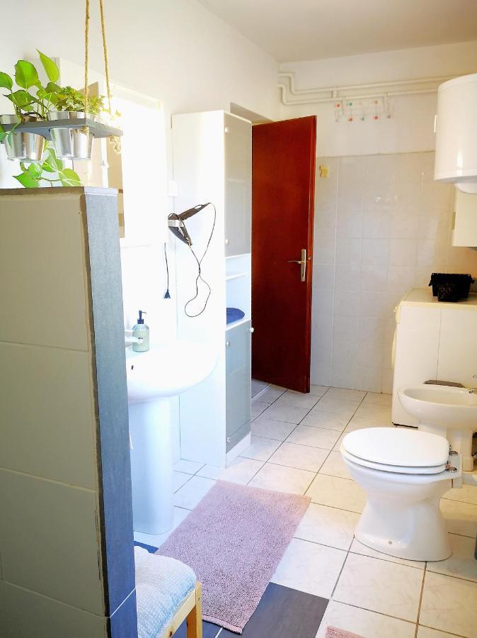 Apartma Premrlova Lägenhet Izola Exteriör bild