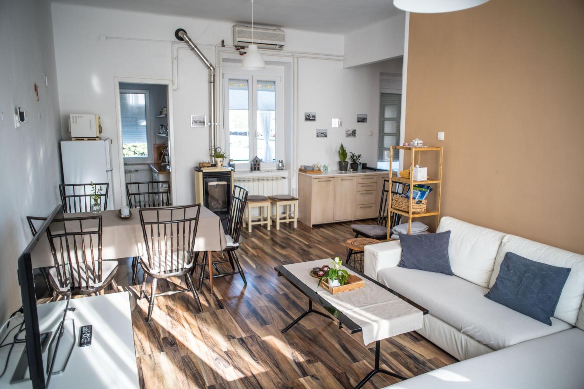 Apartma Premrlova Lägenhet Izola Exteriör bild